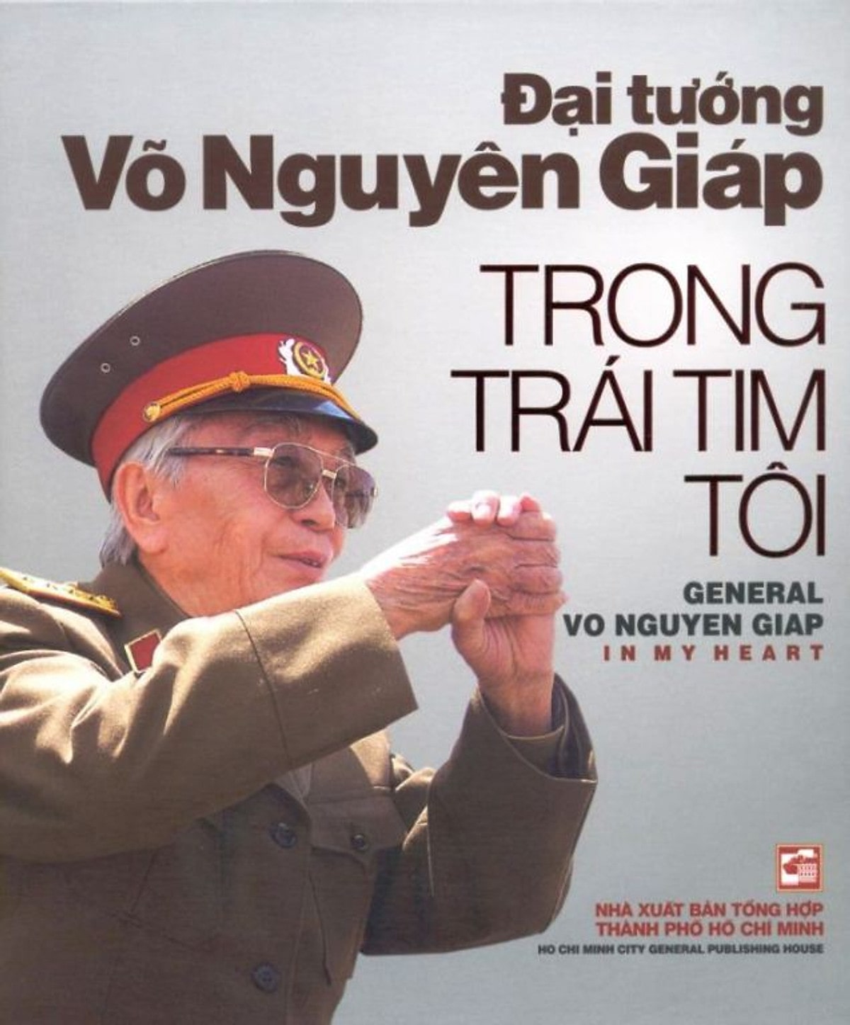 1.Đại Tướng Võ Nguyên Giáp Trong Trái Tim Tôi - Nguyễn Thị Thúy-min